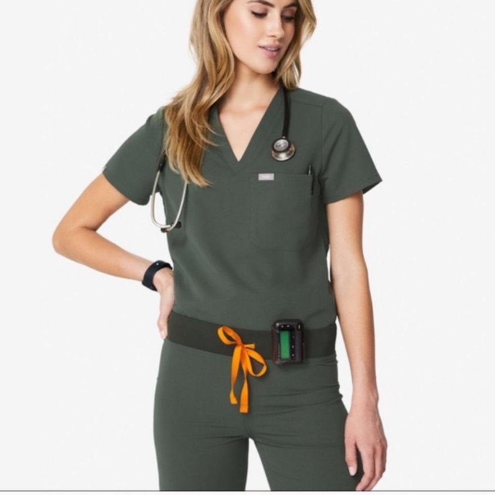 Figs Catarina 1 Pocket Moss Scrubs